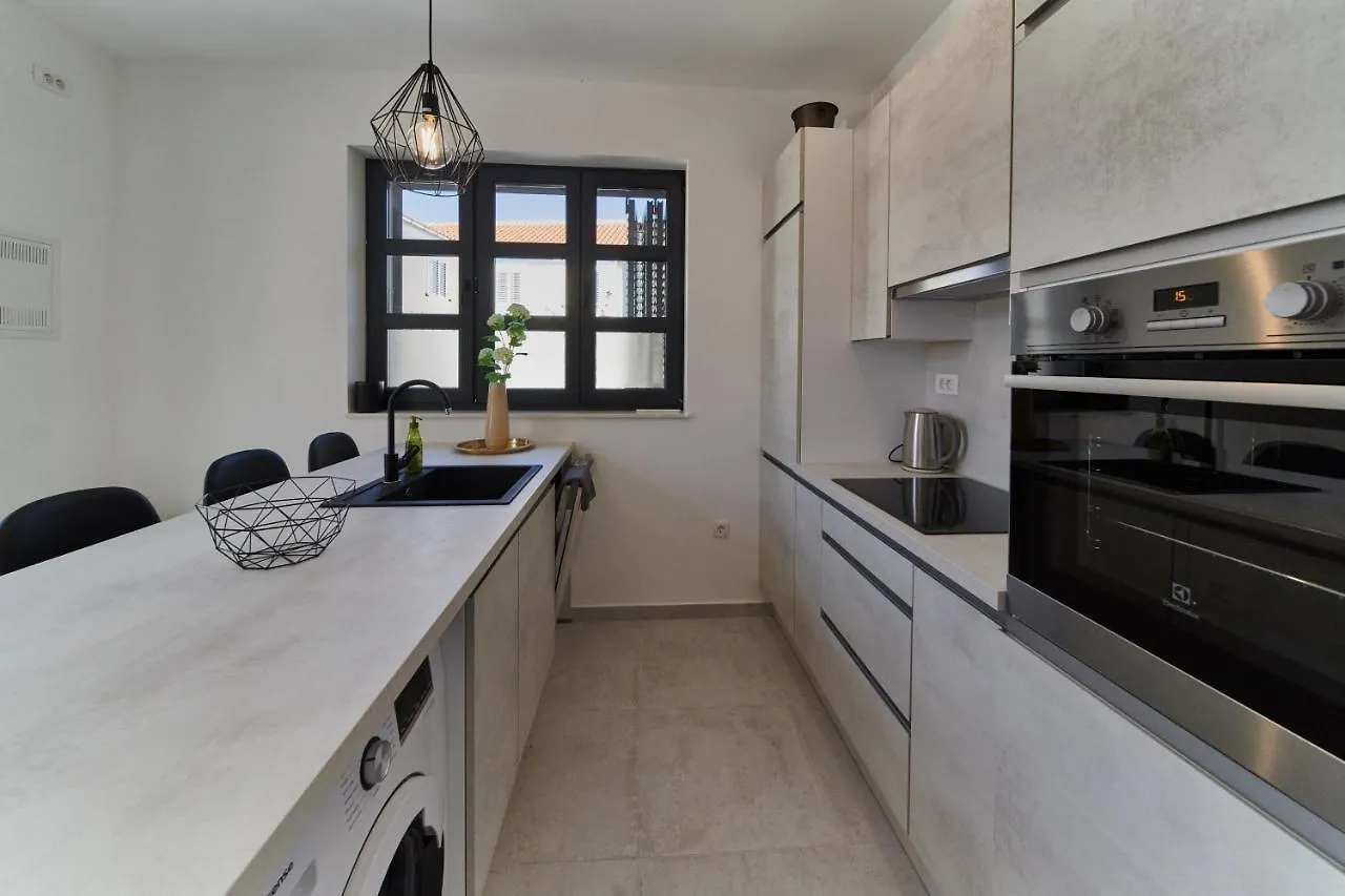 Apartment Villa Baronessa Zadar